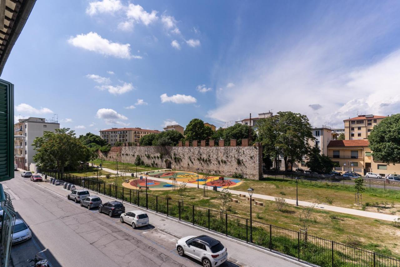 Aweshomeitaly - Pisa Park View Apartment エクステリア 写真